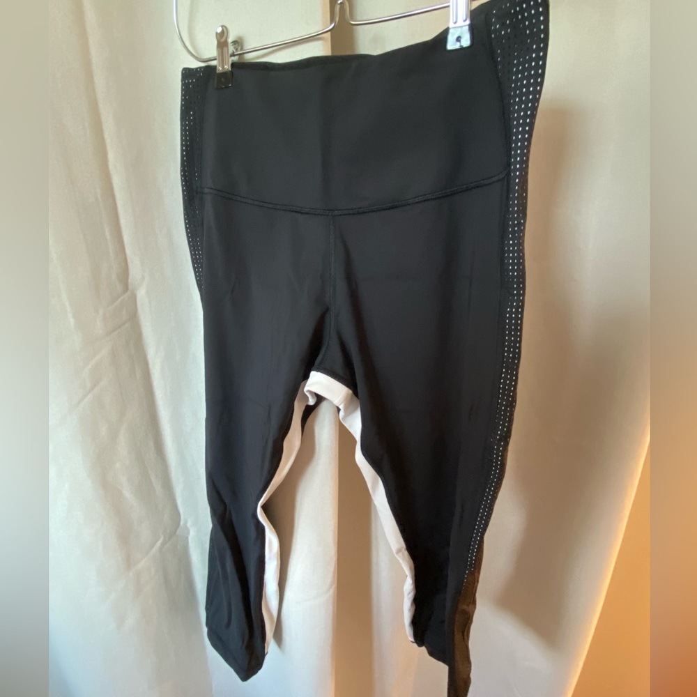 Athleta capris